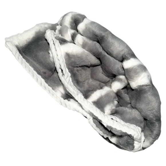 Blanket 72”x102” Bubble Faux Rabbit Fur 1300GSM Throw - Picture 7 of 8